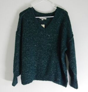 francesca's Green Sweater V-neck Pullover Silver Throughout Size M NWT